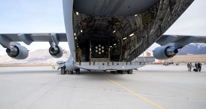 Izvedena operacija/X.com/