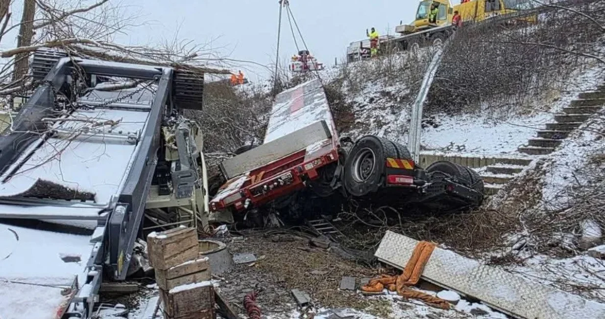 Potresni prizori sa mjesta nesreće/Crna-hronika/