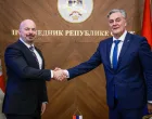 John Ginkel i Sini&scaron;a Karan/Ambasada Sad U Bih