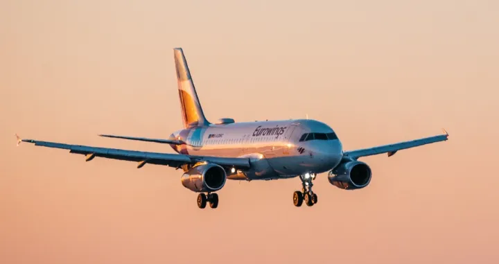 Avion Eurowings//