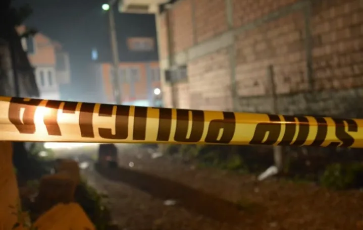 Policija traka uviđaj noć/