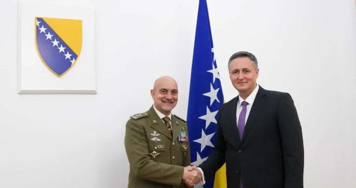 Novi komandant EUFOR-a u BiH, general-major Maurizio Fronda kod Denisa Bećirovića//