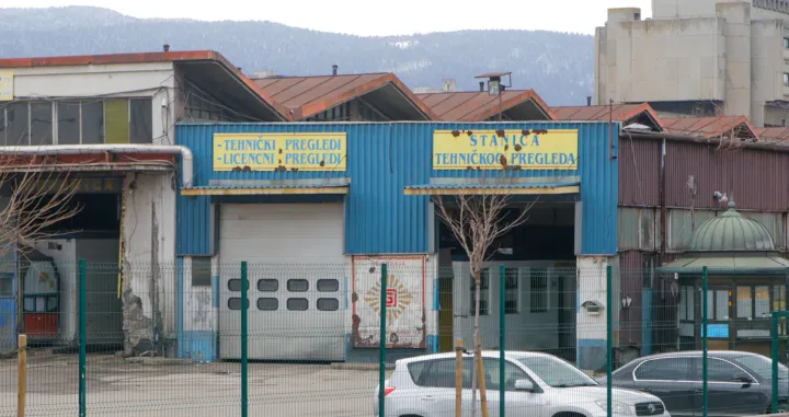 Gras oduzimanje dokumenata/*bez Autora*