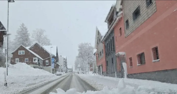 Snijeg u Mariboru, drama, nestanak struje/Prtsc