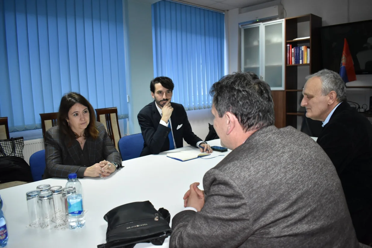 Branko Blanu&scaron;a i Sarah Eti Castellani//