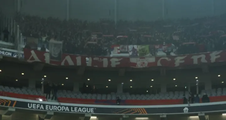 Delije u Lille/Foto: 