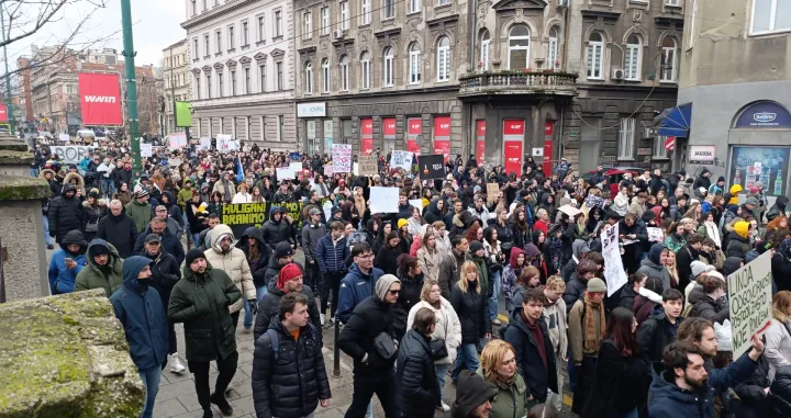 Studentski protesti 21. 02./Almir &Scaron;arenkapa/