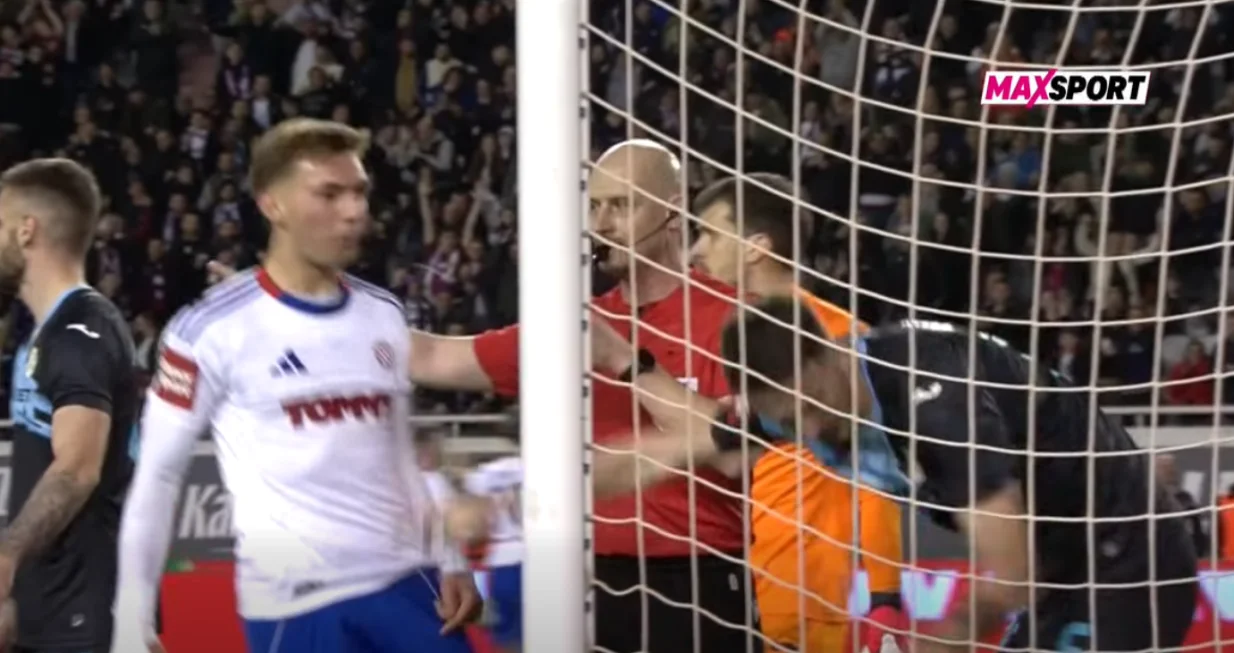 Niko Sigur pljunuo Stjepana Radeljića/Foto: 