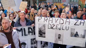 Protesti pred tuzilastvom tramvaj Smrti/Damir Deljo
