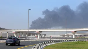 Smoke billows from Jebel Ali port after an Iranian attack, following United States and Israel strikes on Iran, in Dubai, United Arab Emirates, March 1, 2026. REUTERS/Raghed Waked  TPX IMAGES OF THE DAY/Raghed Waked