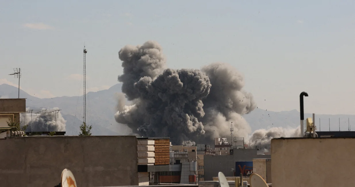 Smoke rises following an explosion, after Israel and the U.S. launched strikes on Iran, in Tehran, Iran, March 1, 2026. Majid Asgaripour/WANA (West Asia News Agency) via REUTERS ATTENTION EDITORS - THIS PICTURE WAS PROVIDED BY A THIRD PARTY  TPX IMAGES OF THE DAY/Majid Asgaripour