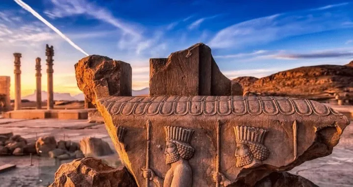 OSTALE SU SAMO RUINE: Tragedija Persepolisa opominje i danas/