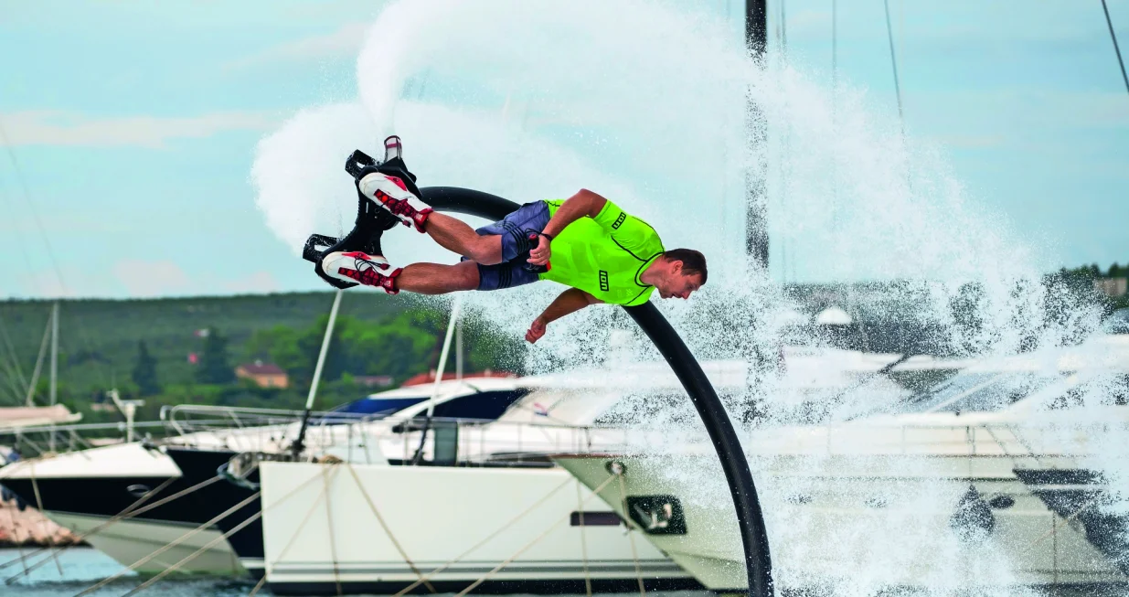 U marini Kornati u Biogradu na moru svecano je otvoren 26. Biograd boat show.Na fotografiji: Kristijan Buchmair Rocket man - fly board./Luka Gerlanc