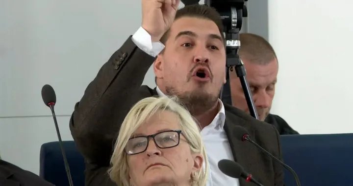 Haris Zahiragić/Screenshot