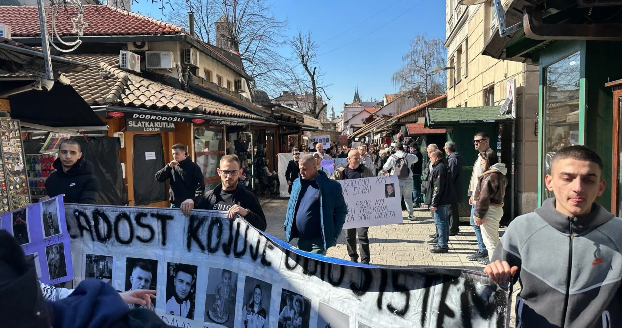 Protest u Sarajevu/Amir Papić