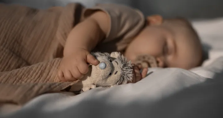 Ne morate vi&scaron;e provoditi noći budni/Freepik