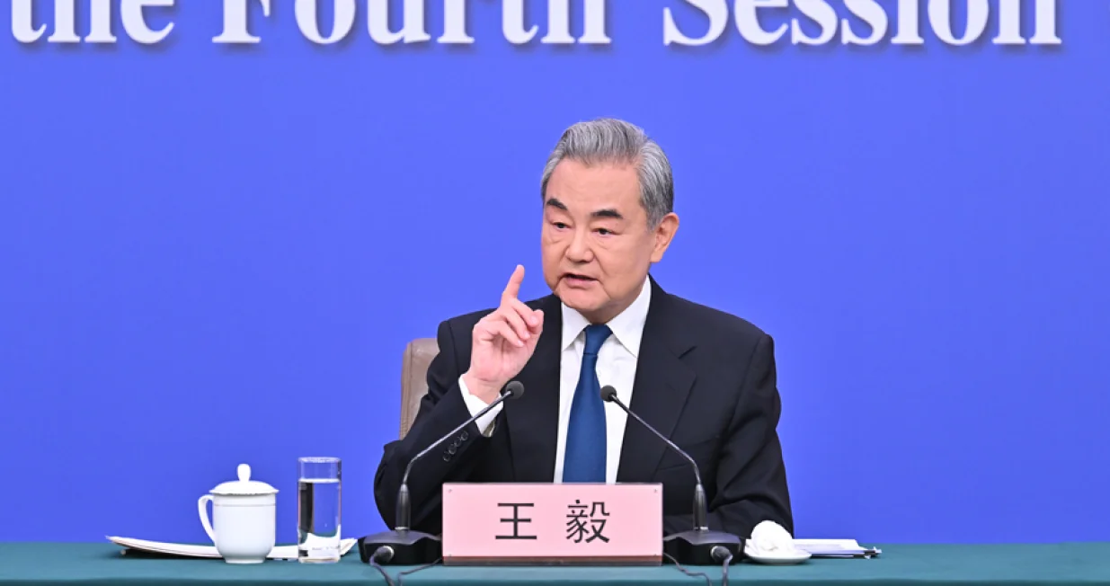 Kineski ministar spoljnih poslova Wang Yi o diplomatskoj politici i spoljnim odnosima/