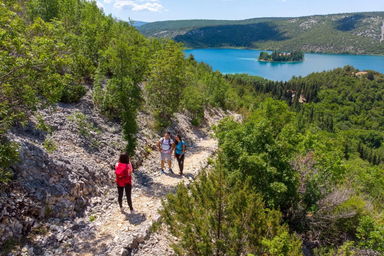 Hiking Visovac/