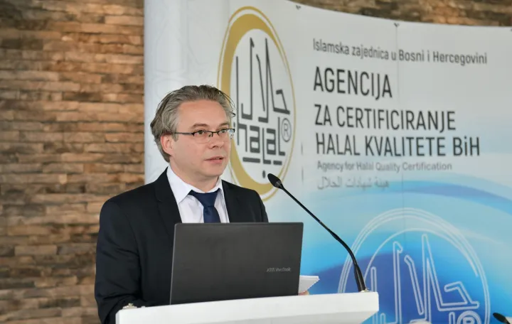 Agencija za certificiranje halal kvalitete - Damir Alihodžić direktor/