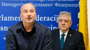 Press Naše stranke povodom smijene Miakovića/Damir Deljo