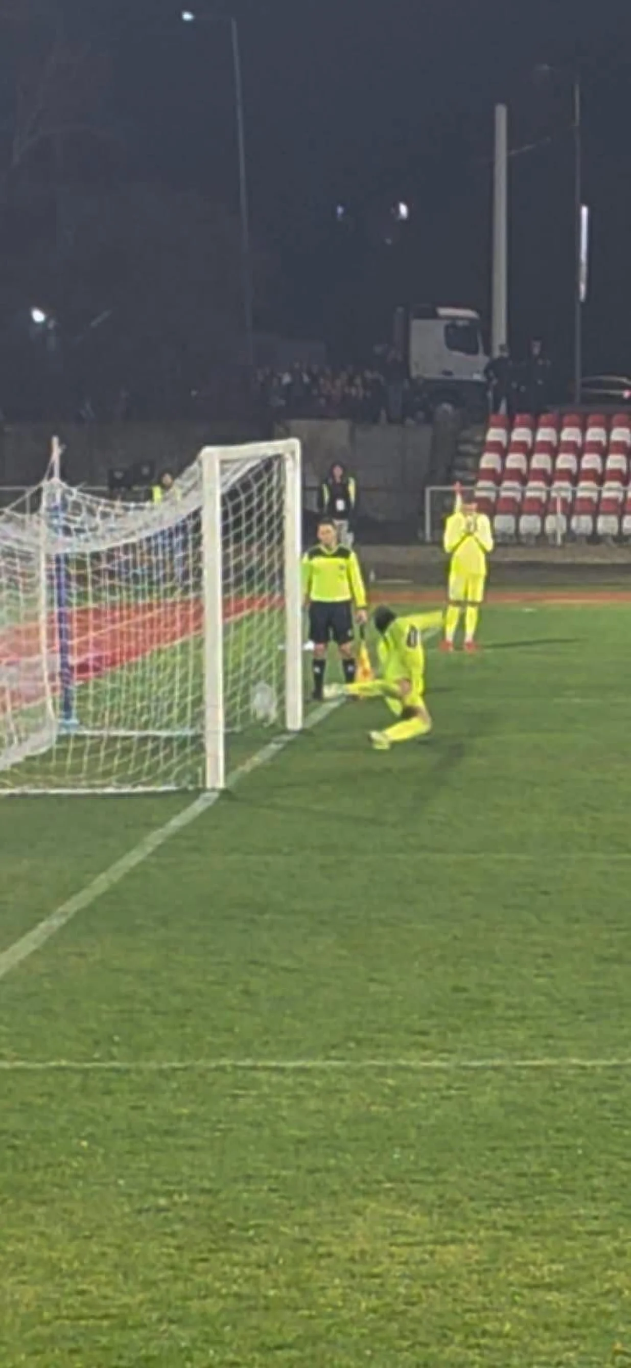 Fotografija prilikom izvođenja penala iz drugog ugla/Foto: 