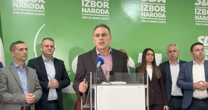 Hajrudin Halilović, biv&scaron;a stranka ga optužuje za političko me&scaron;etarenje/