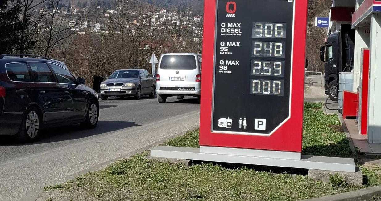 Cijene goriva divljajuLitar Dizela prema&scaron;io tri marke/Davud Muminović