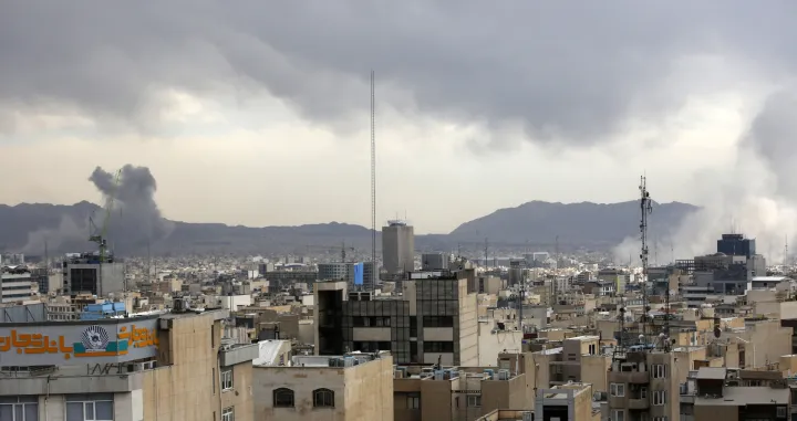 Teheran potresaju žestoke eksplozije/Anadolija/