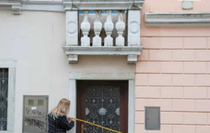 Najmanja kuća u Jugoslaviji, Koper/Prtsc