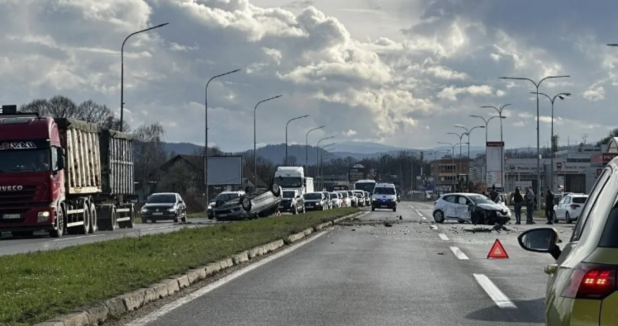 U nesreći učestvovala dva vozila/Dru&scaron;tvene mreže//