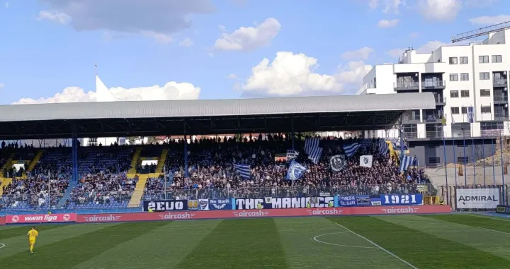 Manijaci na Grbavici/Foto: 