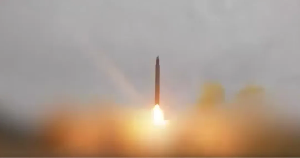 Balistička raketa Sejjil, iranska raketa/Prtsc