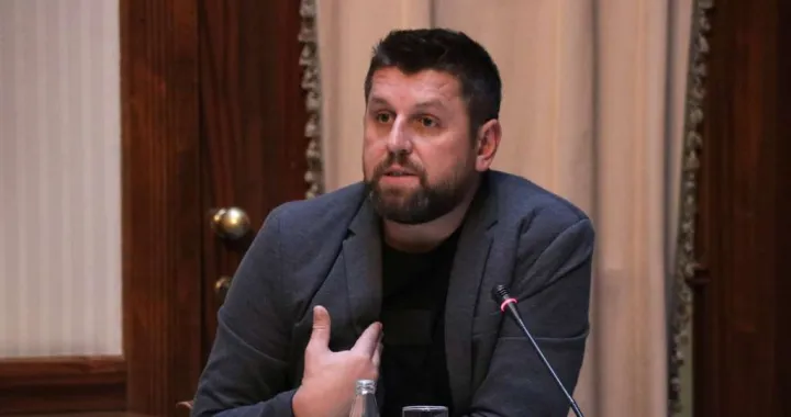 ćamil duraković 2/