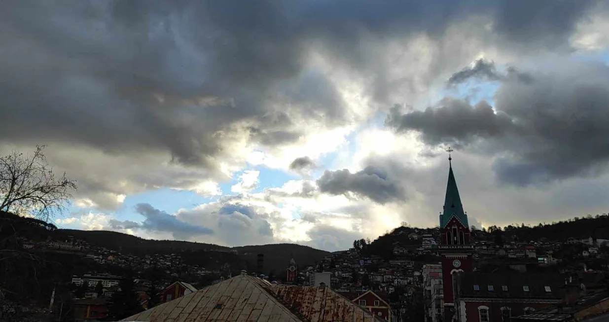 vrijeme, oblaci, sarajevo, bih, prognoza/Adnan Bajrović