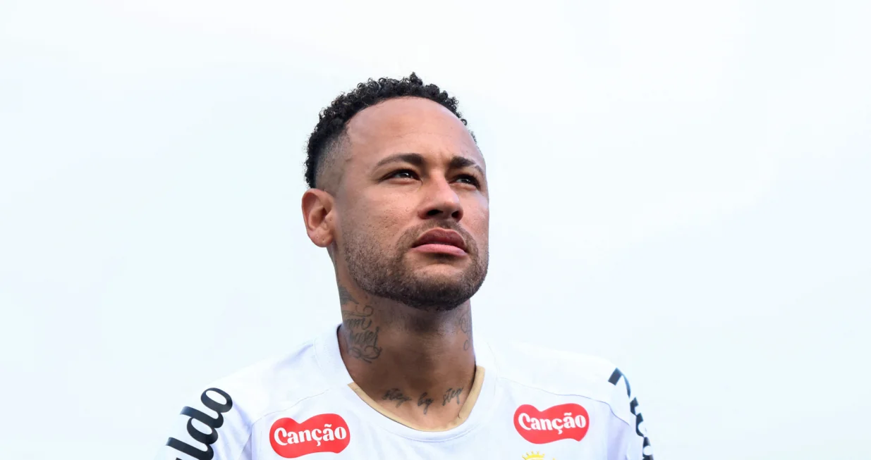 Soccer Football - Brasileiro Championship - Santos v Corinthians - Estadio Urbano Caldeira, Santos, Brazil - March 15, 2026 Santos' Neymar before the start of the match REUTERS/Thiago Bernardes/Foto: Thiago Bernardes