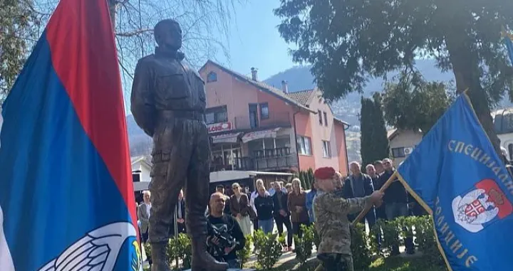 Spomenik zločincu Pelemi&scaron;u/