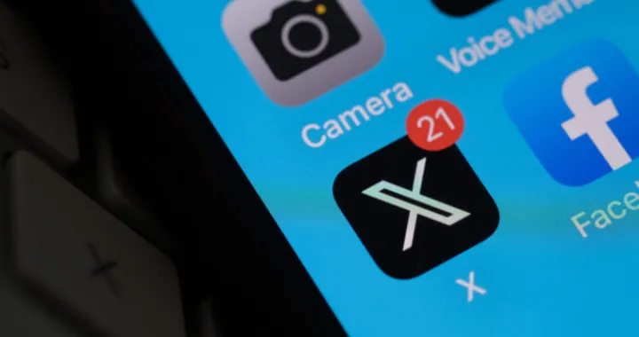 dru&scaron;tvena mreža x/