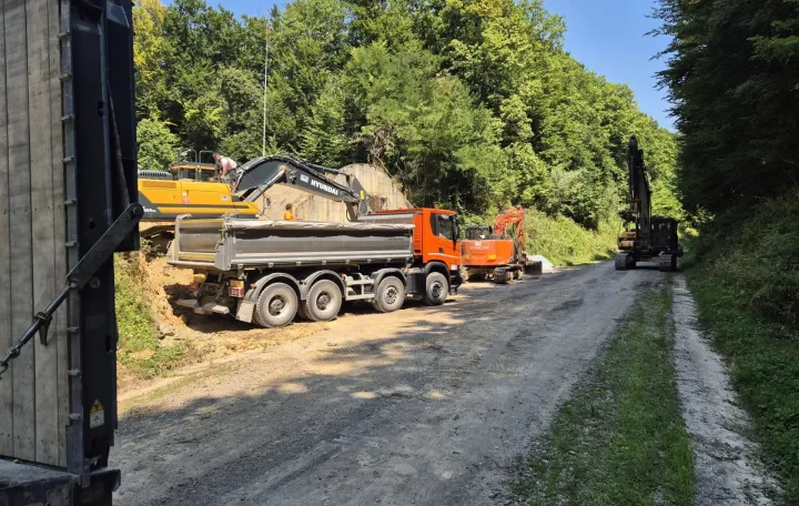 Uklonjeni su objekti u Čerkezovcu/