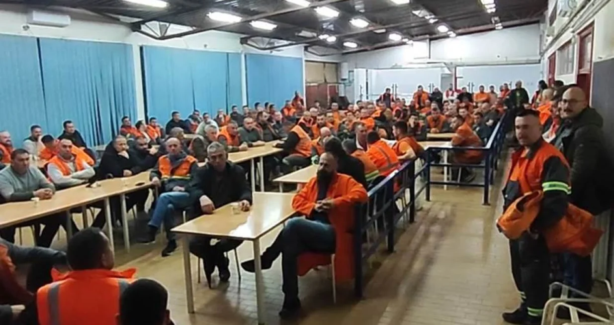 Radnici u &scaron;trajku glađu, ga&scaron;enje rudnika, Prijedor/