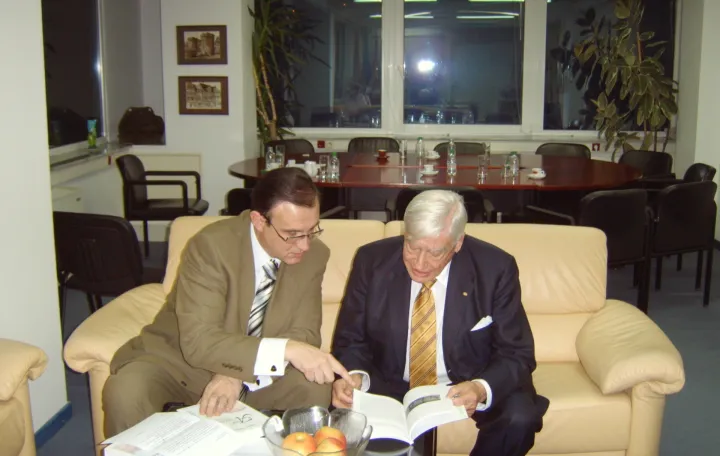 U Sarajevu, u OHR-u/