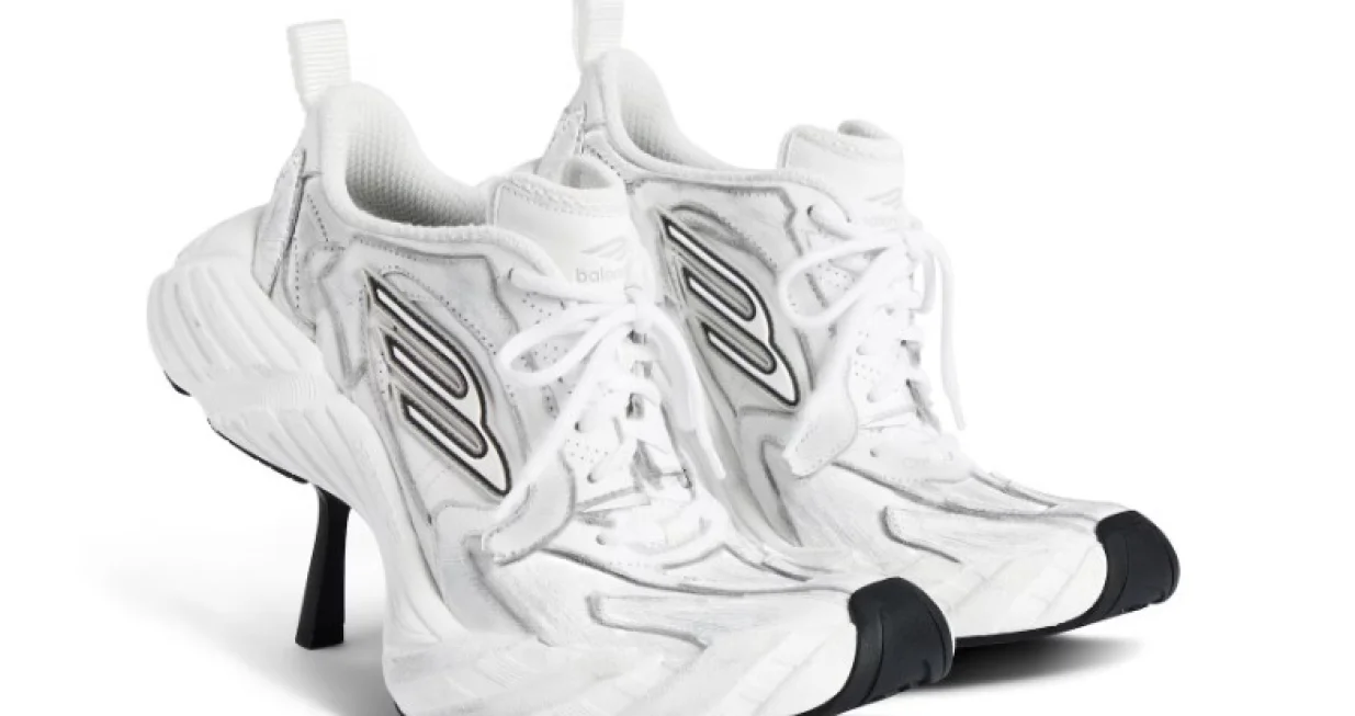 Patike s potpeticom//