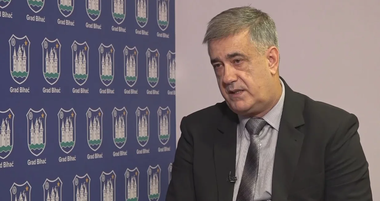 &Scaron;uhret Fazlić/