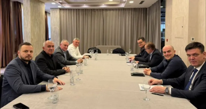 Sastanak novog hrvatskog bloka u Mostaru/Hdz 1990