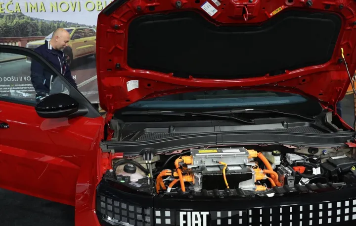 Prvi Sajam elektromobilnosti u Srbiji/Anadolija/