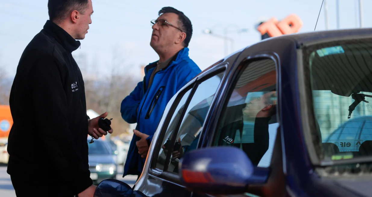 Ilustracije benzinske pumpe/Damir Deljo