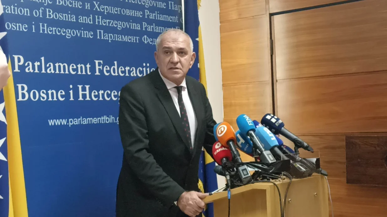 Ivo Tadić/Senad Gubelić/