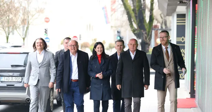 Opozicija, Narodni front, Jelena Trivić/
