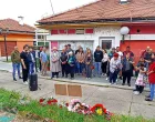 Članovi porodica ubijenih položili su cvijeće na mjesto likvidacija/