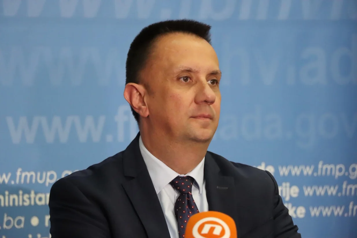 Vedran Lakić/