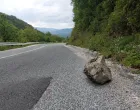 Put Satajevo - Foča: oborine i stijene po cesti/Damir Deljo